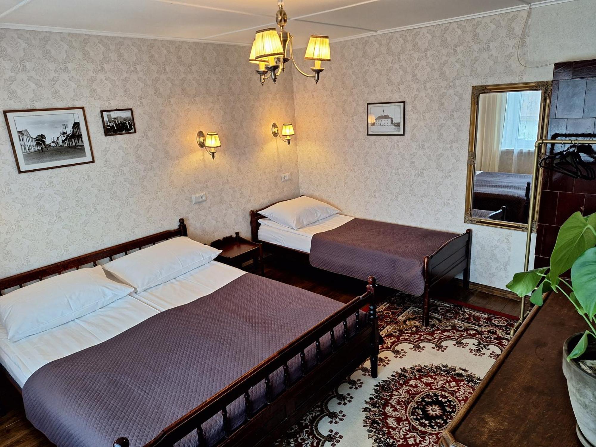 Kraavi Guest Hostel Kuressaare Eksteriør bilde