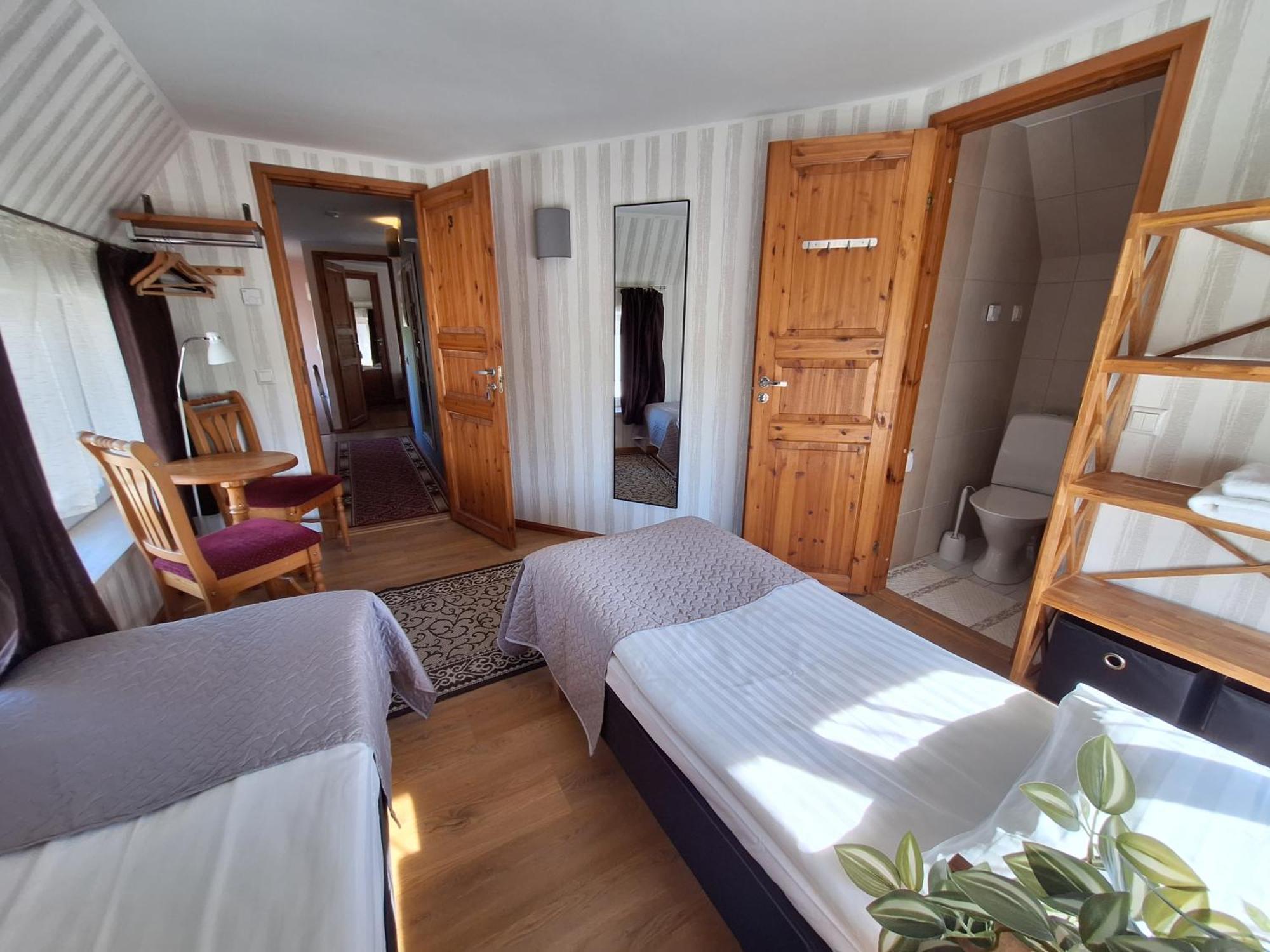 Kraavi Guest Hostel Kuressaare Eksteriør bilde