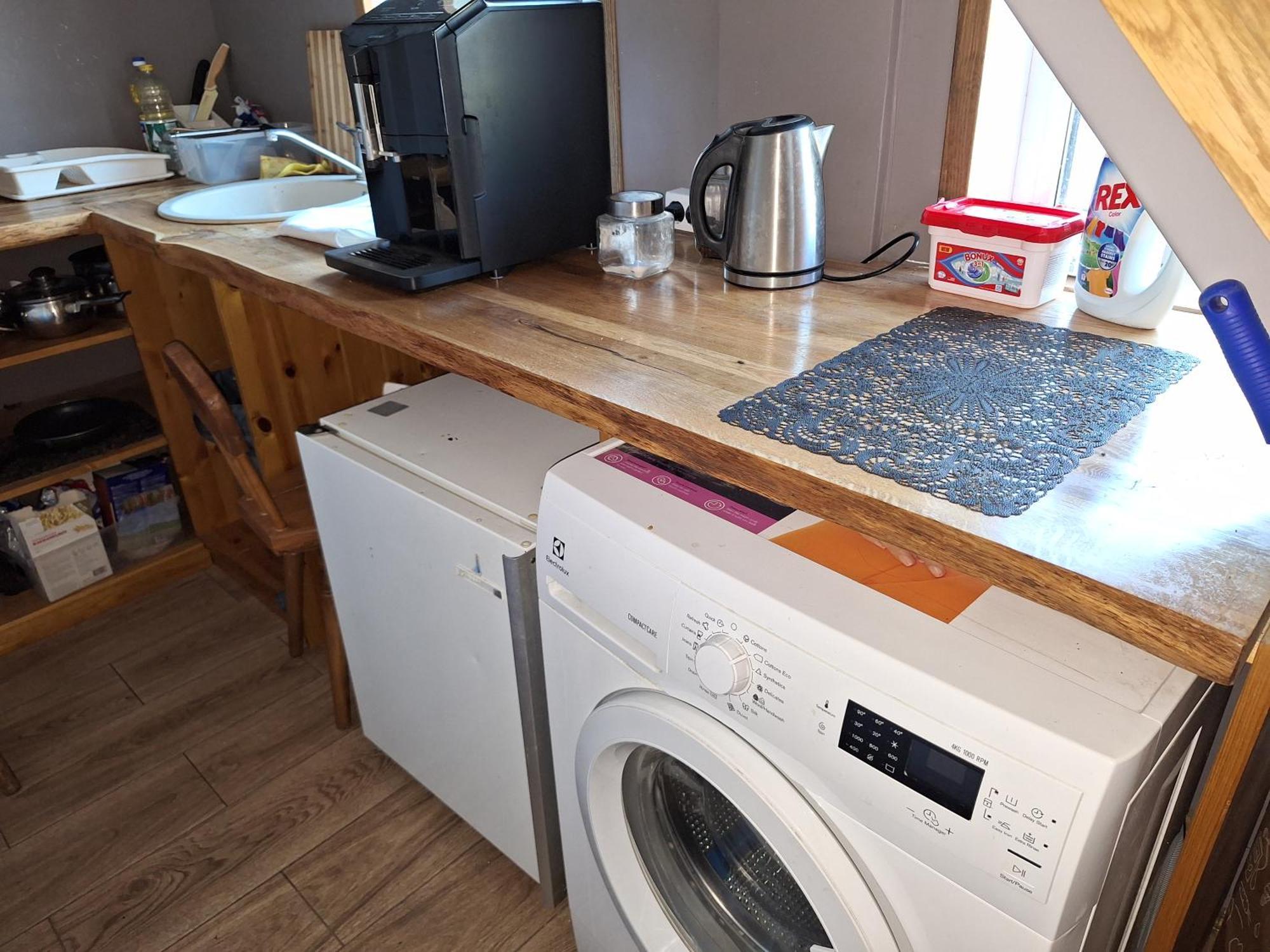Kraavi Guest Hostel Kuressaare Eksteriør bilde