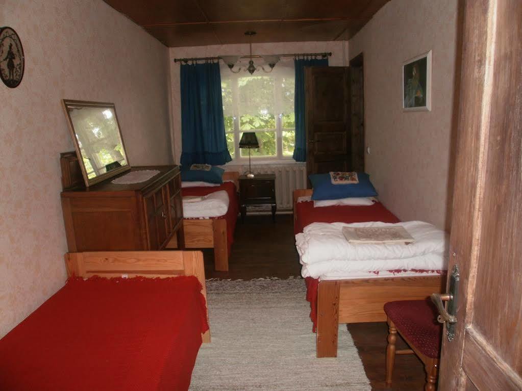 Kraavi Guest Hostel Kuressaare Eksteriør bilde